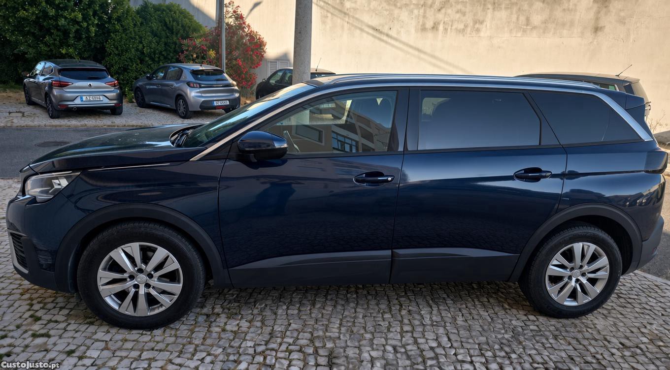 Peugeot 5008 PureTech - 18 foto 5