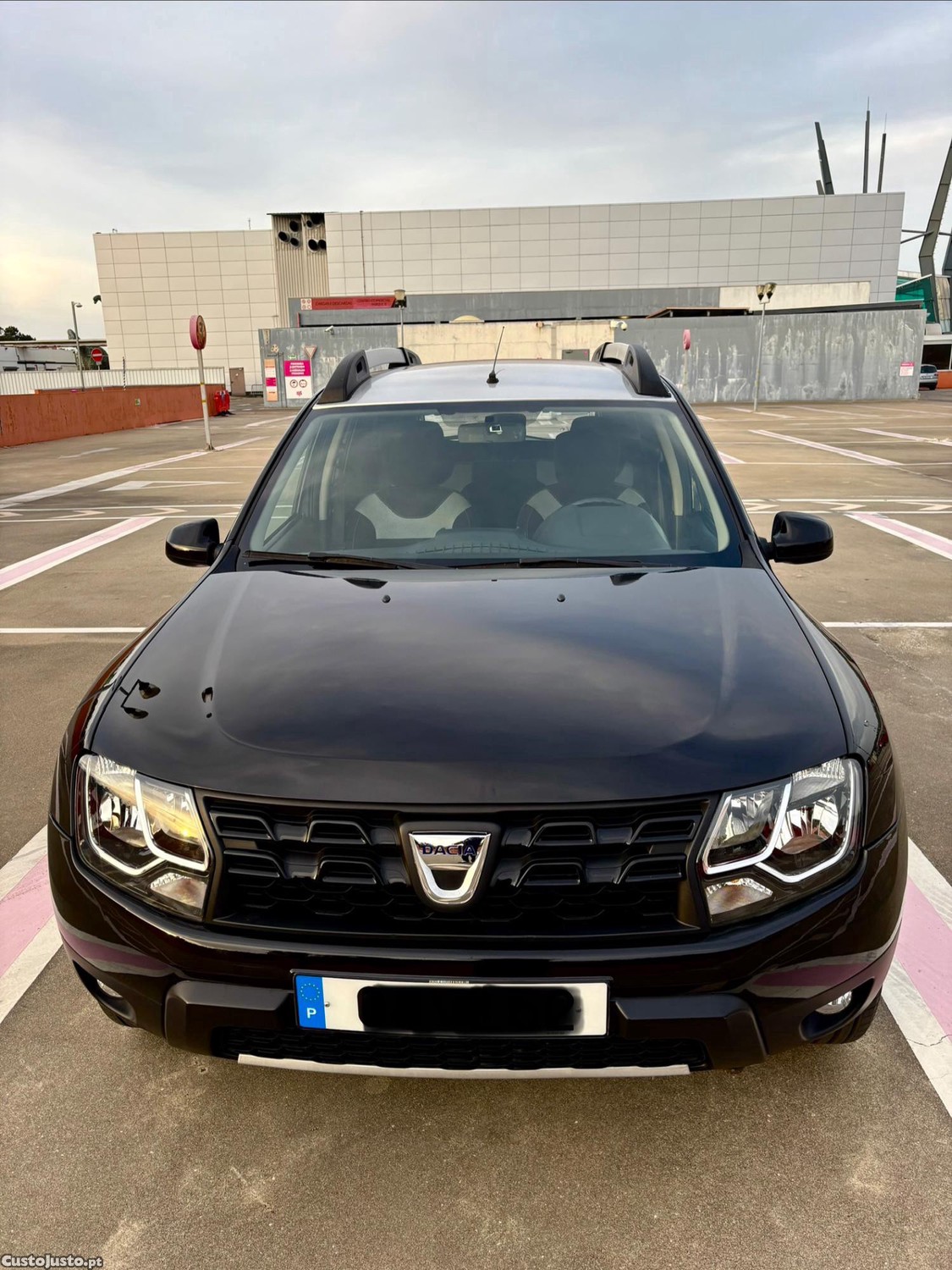 Dacia Duster Black Shadow — fotografia 6