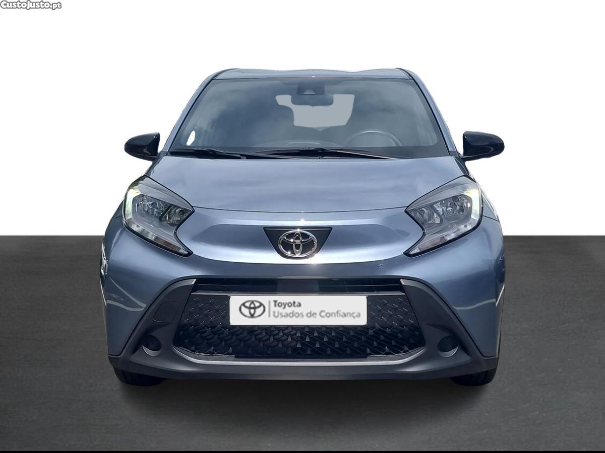 Toyota Aygo X 1.0 Play — fotografia 12