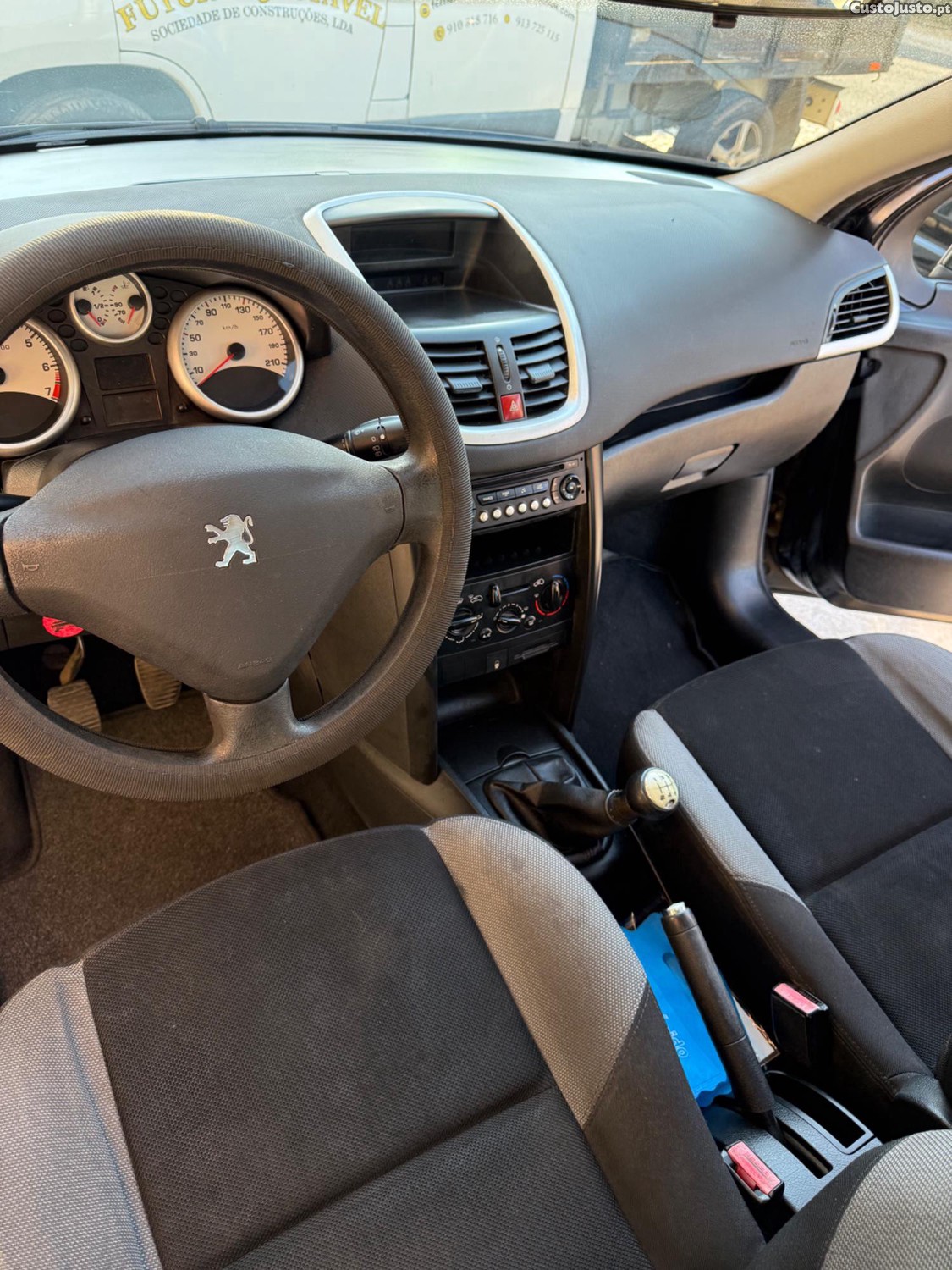 Peugeot 207 Vti — fotografia 5