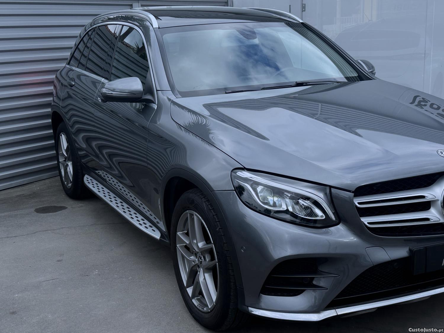 Mercedes-Benz GLC 250 d AMG Line 4-Matic — fotografia 23