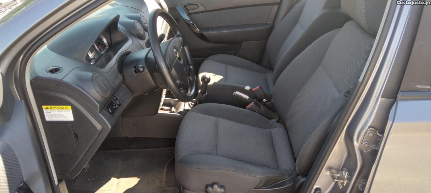 Chevrolet Aveo Aveo - 10 foto 5
