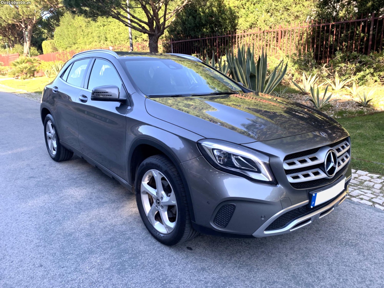 Mercedes-Benz GLA 180 D Urban Nacional 72 Mil kms — fotografia 10