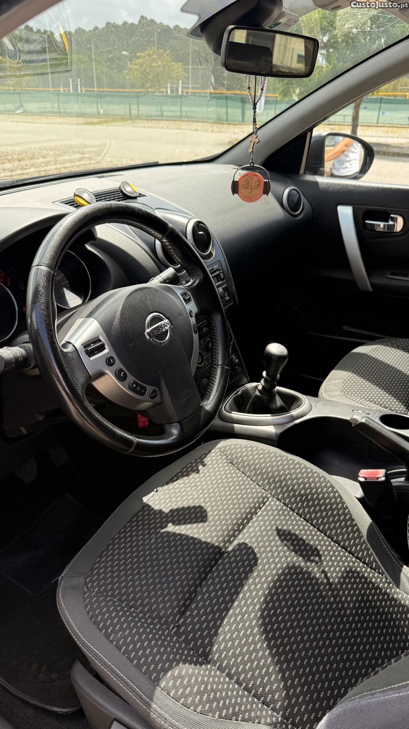 Nissan Qashqai+2 1,5 DCI Acenta — photo 4