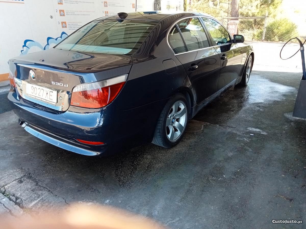 BMW 530 Pack luxo - 04 foto 2