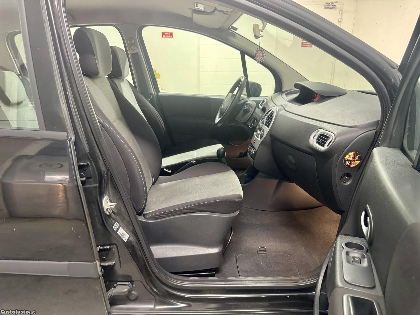 Renault Modus 1.2 Confort Expression — fotografia 5