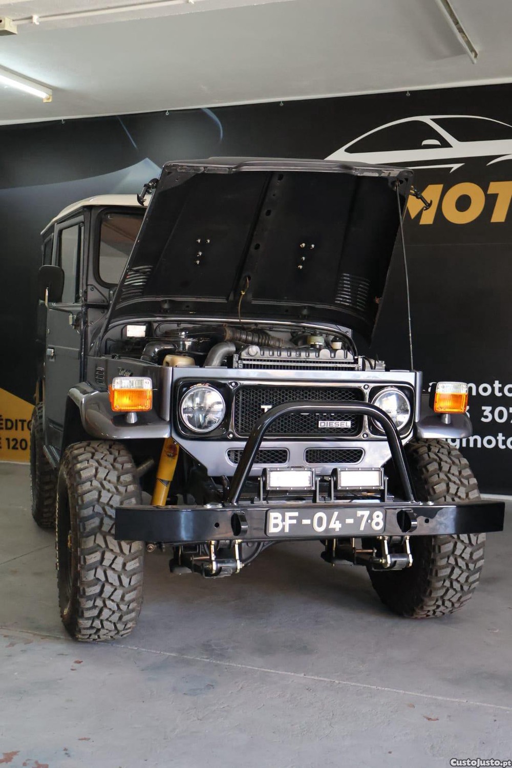 Toyota Land Cruiser 4 WHEEL DRIVE — fotografia 11