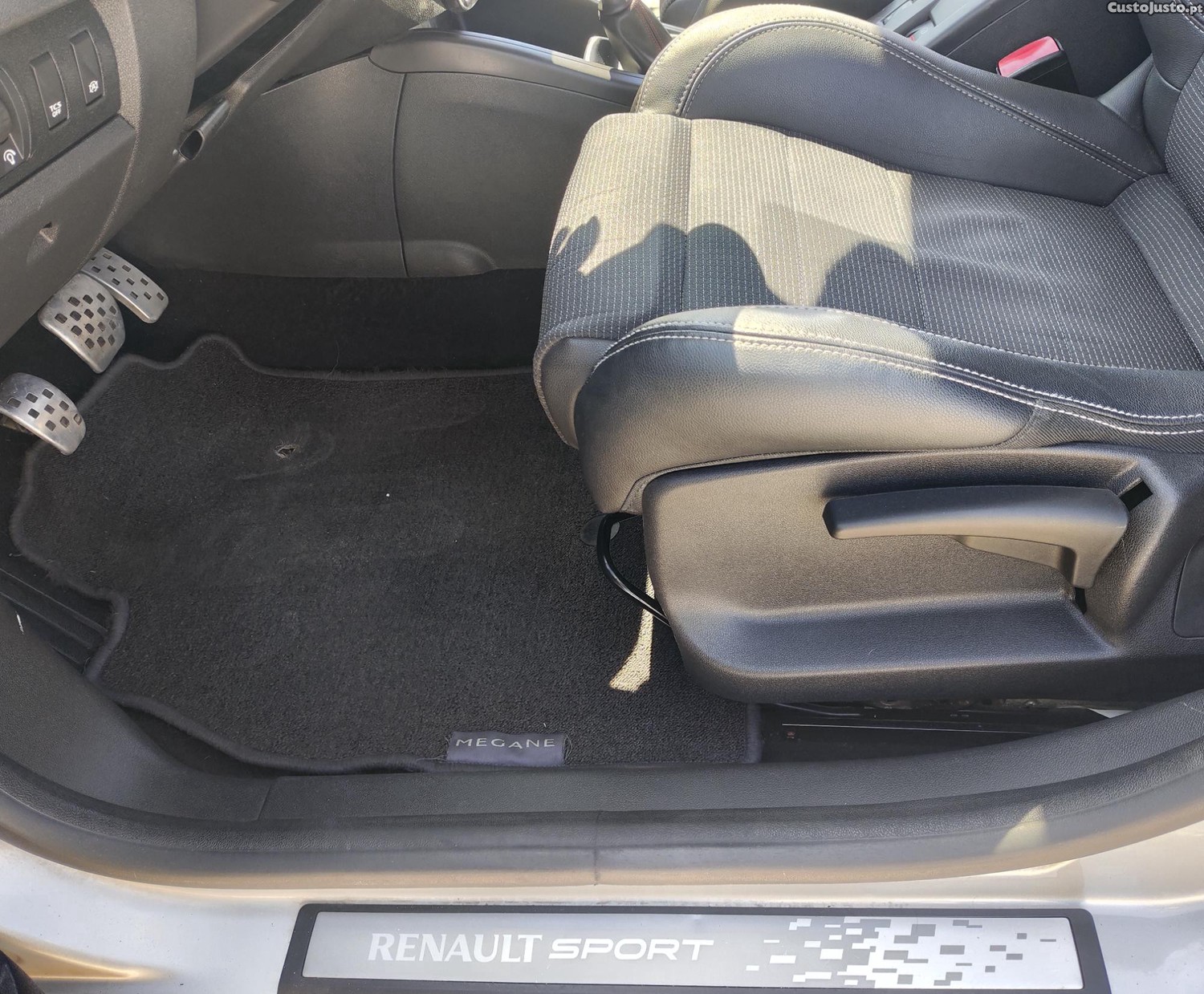 Renault Mégane Sport GT Line — fotografia 6