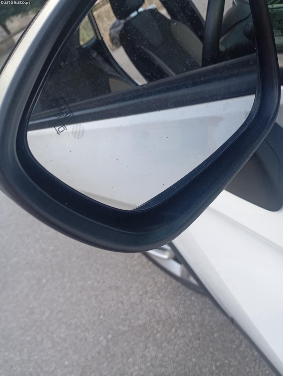 Opel Crossland X 1.2 Turbo — fotografia 2