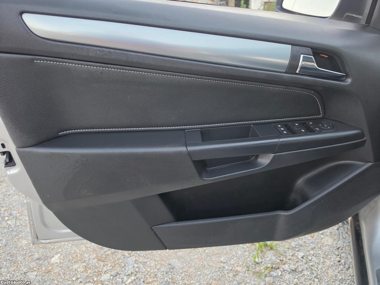 Opel Astra 1.7 cdti 125CV Cosmo — fotografia 3