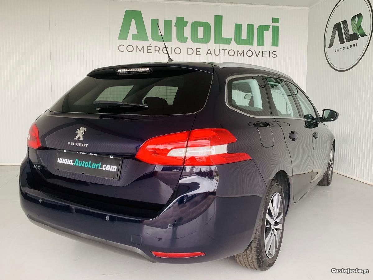 Peugeot 308 SW 1.5 BlueHDi Allure — fotografia 9