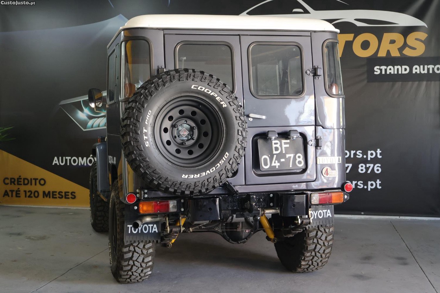 Toyota Land Cruiser 4 WHEEL DRIVE — fotografia 8