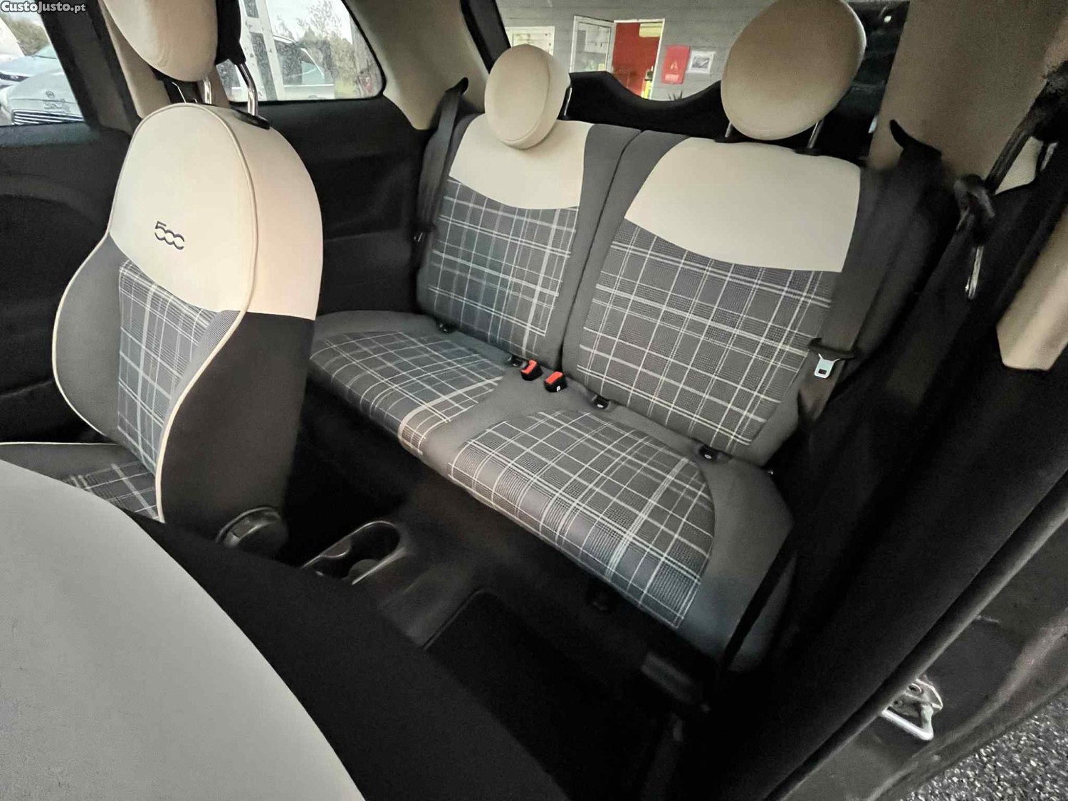 Fiat 500 1.0 Hybrid Lounge — fotografia 2
