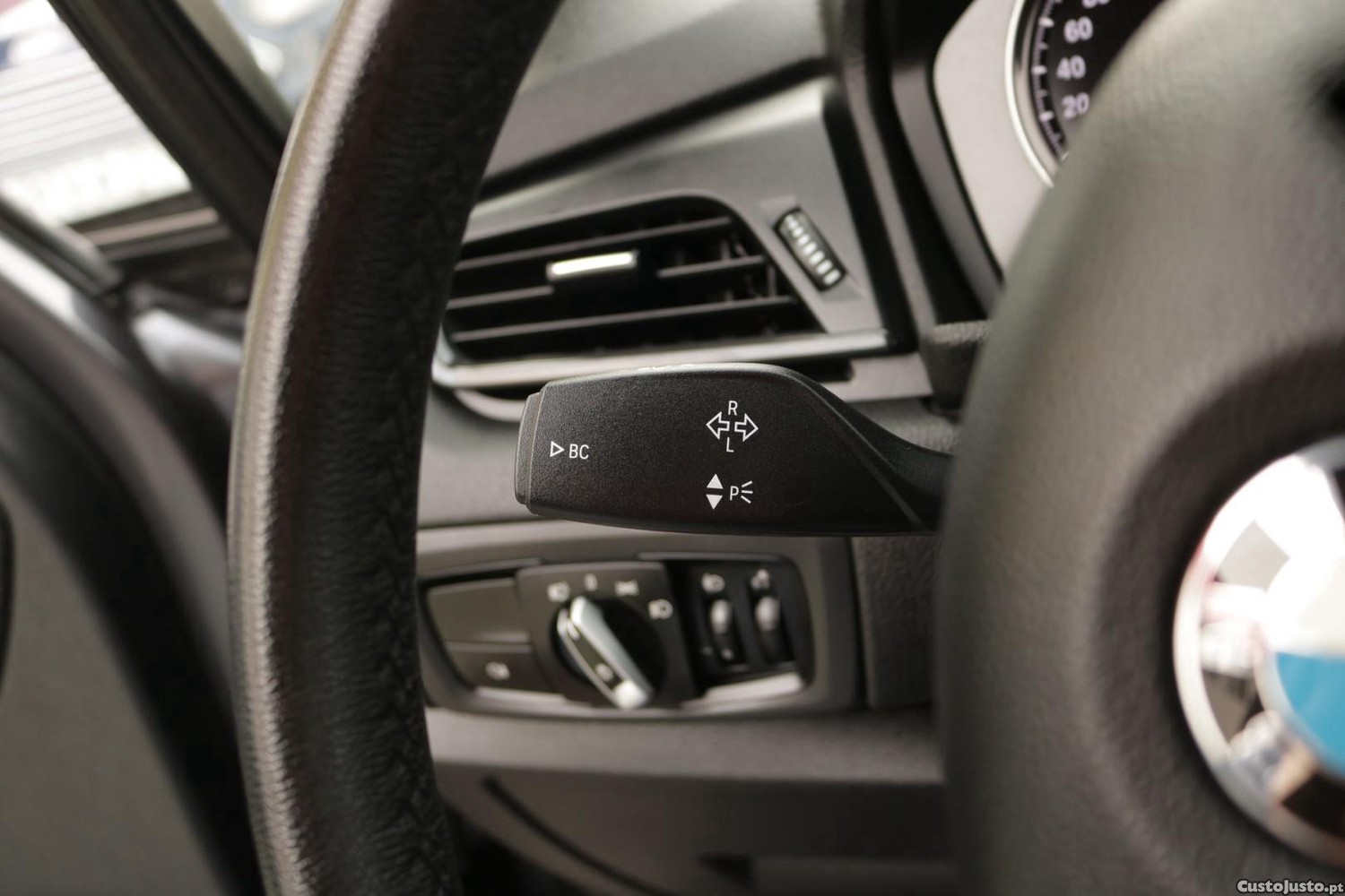 BMW 216 Active Tourer D Advantage Auto 116cv — fotografia 27
