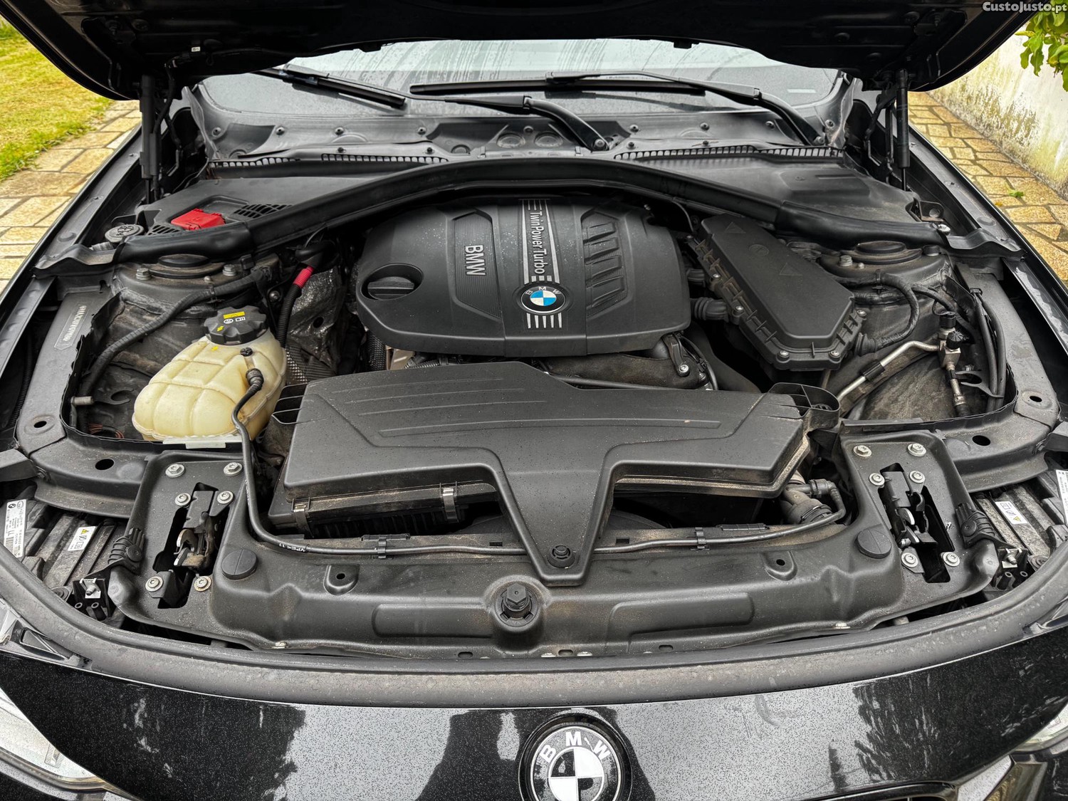 BMW 320 Touring Sport — fotografia 4