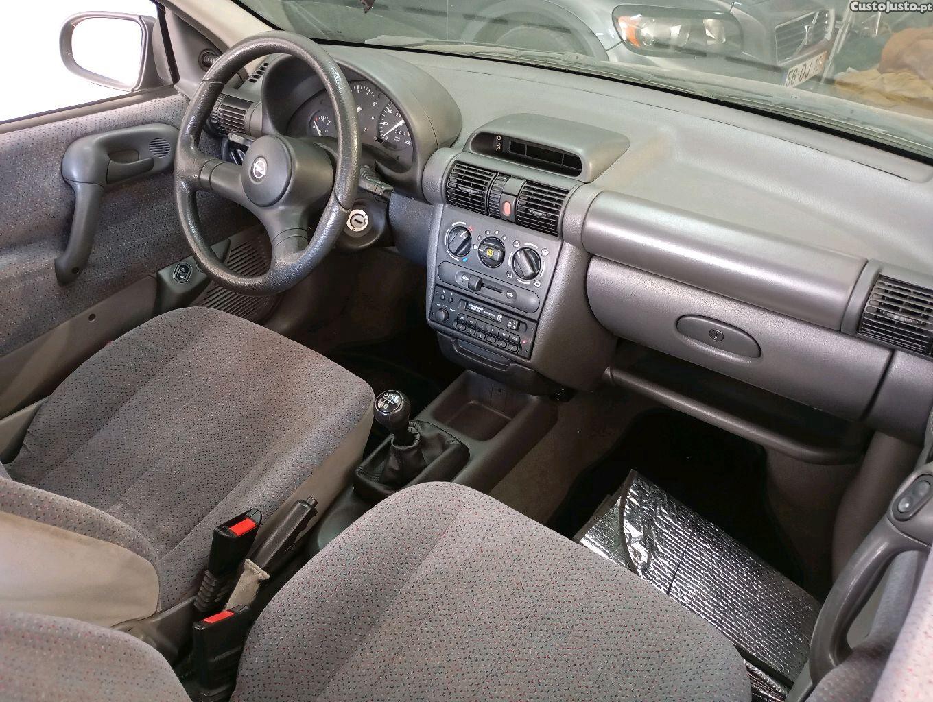 Opel Corsa 1.2 swing — fotografia 3