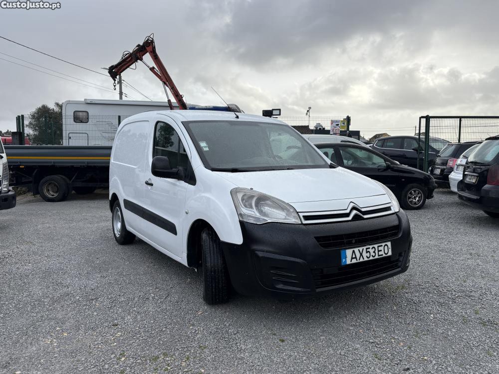 Citroën Berlingo 1.6 BlueHDi L1 — fotografia 9