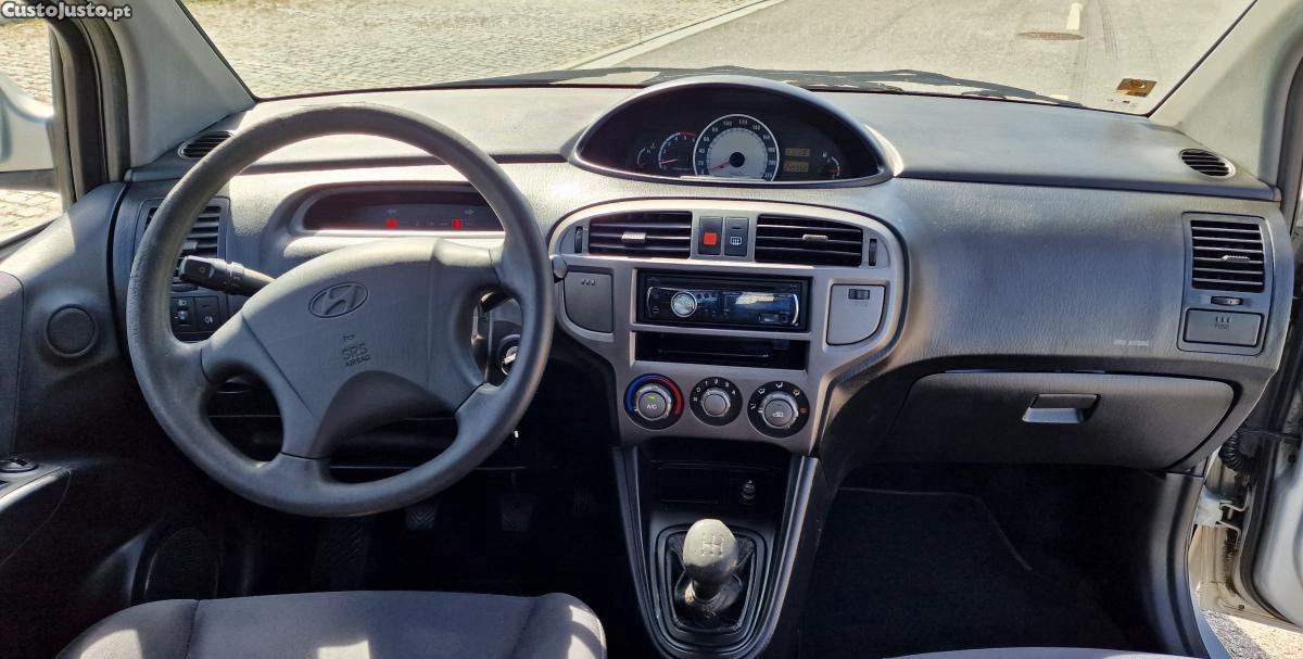 Hyundai Matrix 1.5 CRDI Ice — fotografia 3