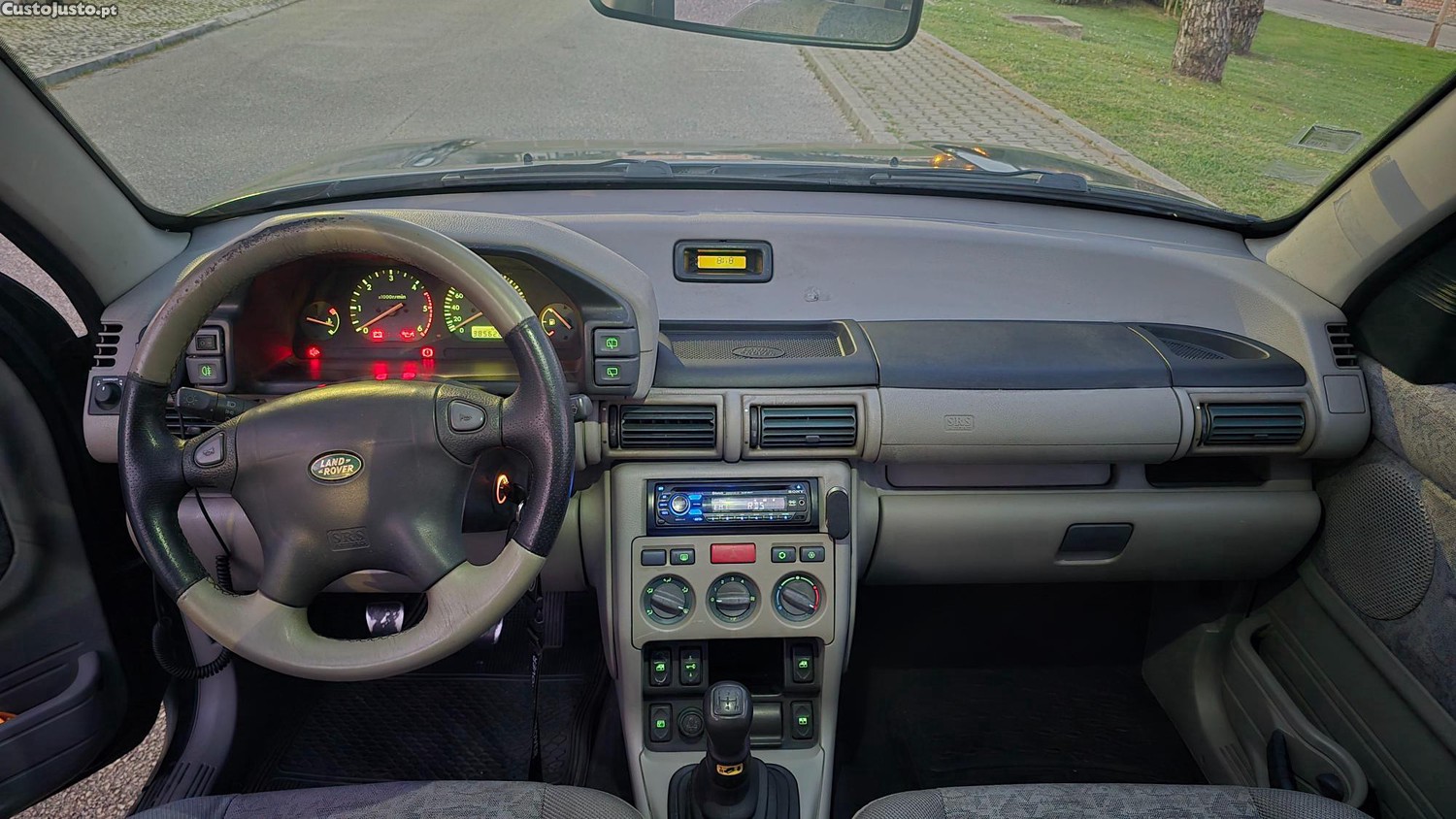 Land Rover Freelander 2.0 Di EXCELENTE ESTADO — fotografia 3