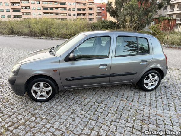 Renault Clio 1.2 16v. Expression - c/152.000kms — fotografia 9