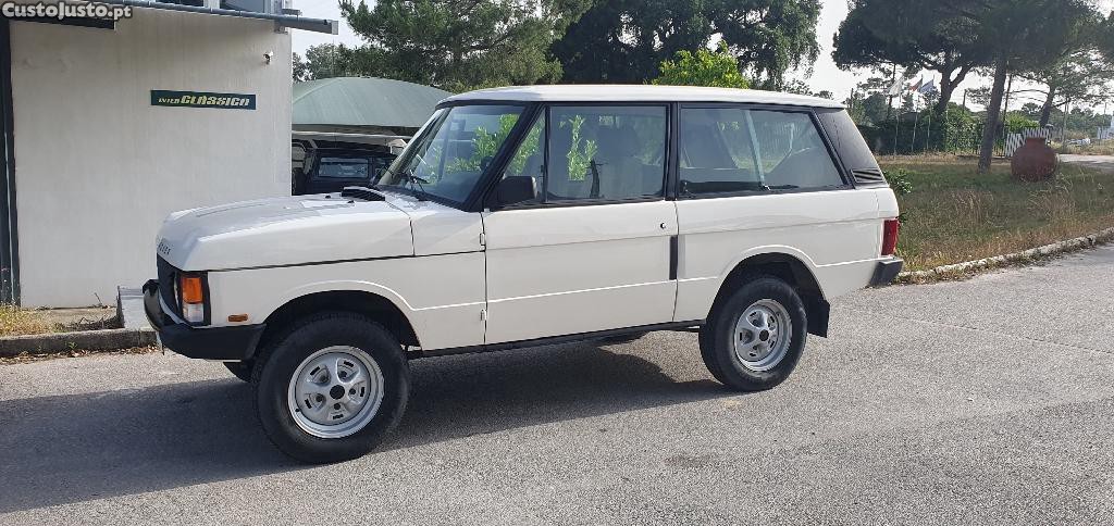 Land Rover Range Rover 2.5 Diesel - 91 foto 2