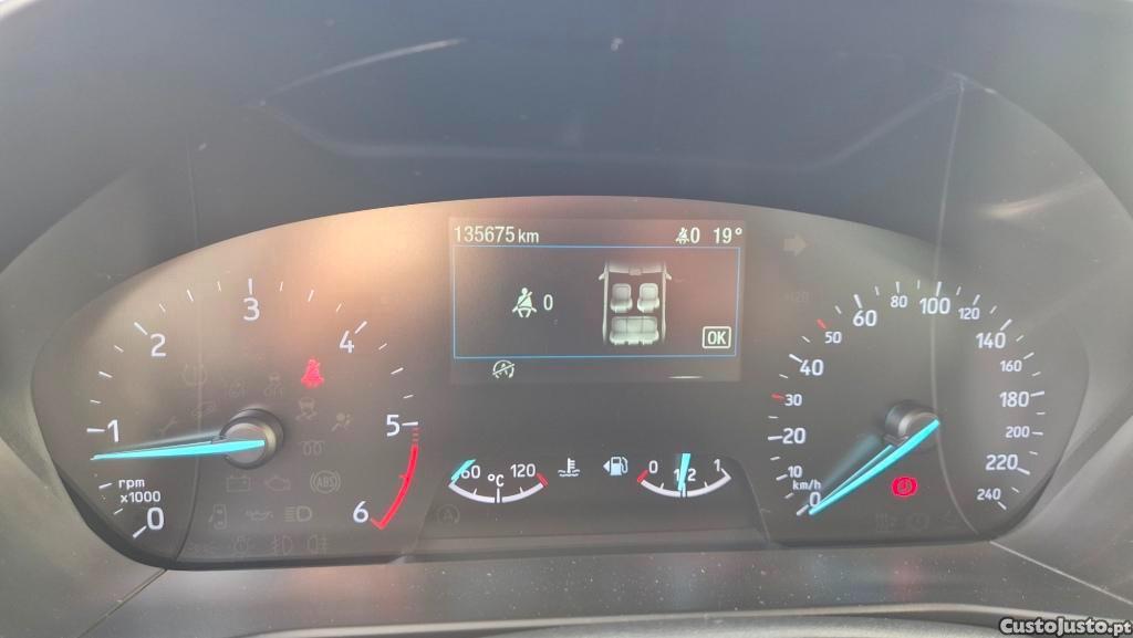 Ford Focus SW 1.5 TDCI ECOBLUE 120HP ACTIVE — fotografia 4
