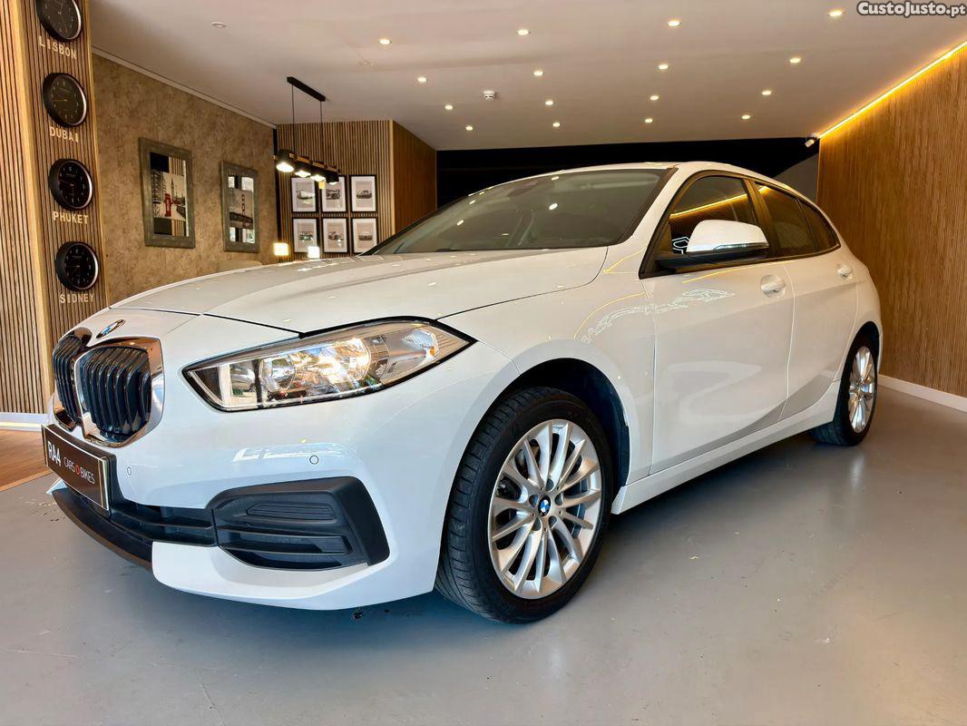 BMW 116 d Advantage Auto — fotografia 3