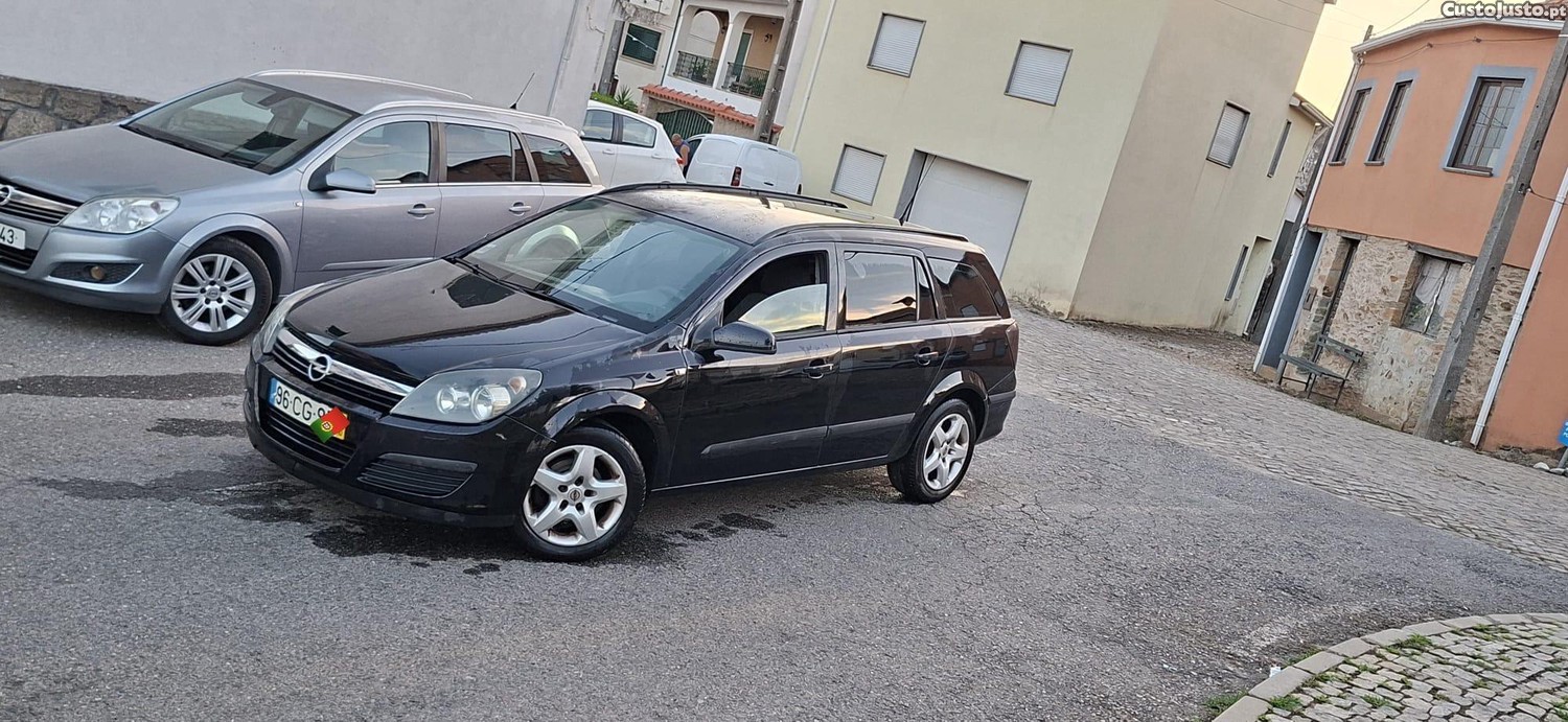 Opel Astra Caravan — fotografia 11