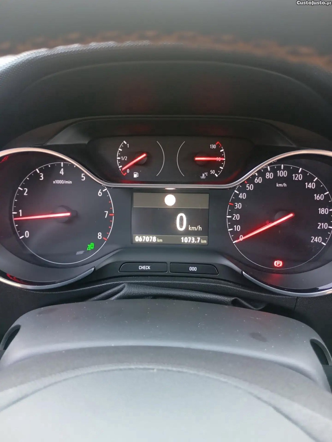 Opel Crossland X 1.2 Turbo — fotografia 8