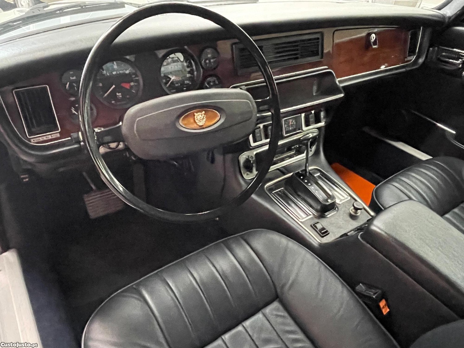 Jaguar XJ6 Xjc-coupe — fotografia 3
