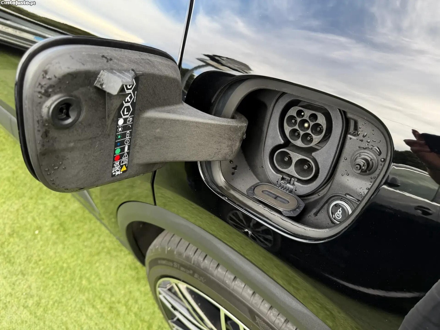 Porsche Macan Electric 4 — fotografia 17