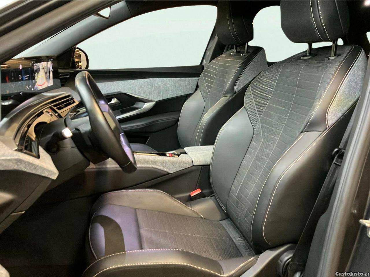 Peugeot 3008 1.2 Hybrid Allure e-DCS6 — fotografia 8