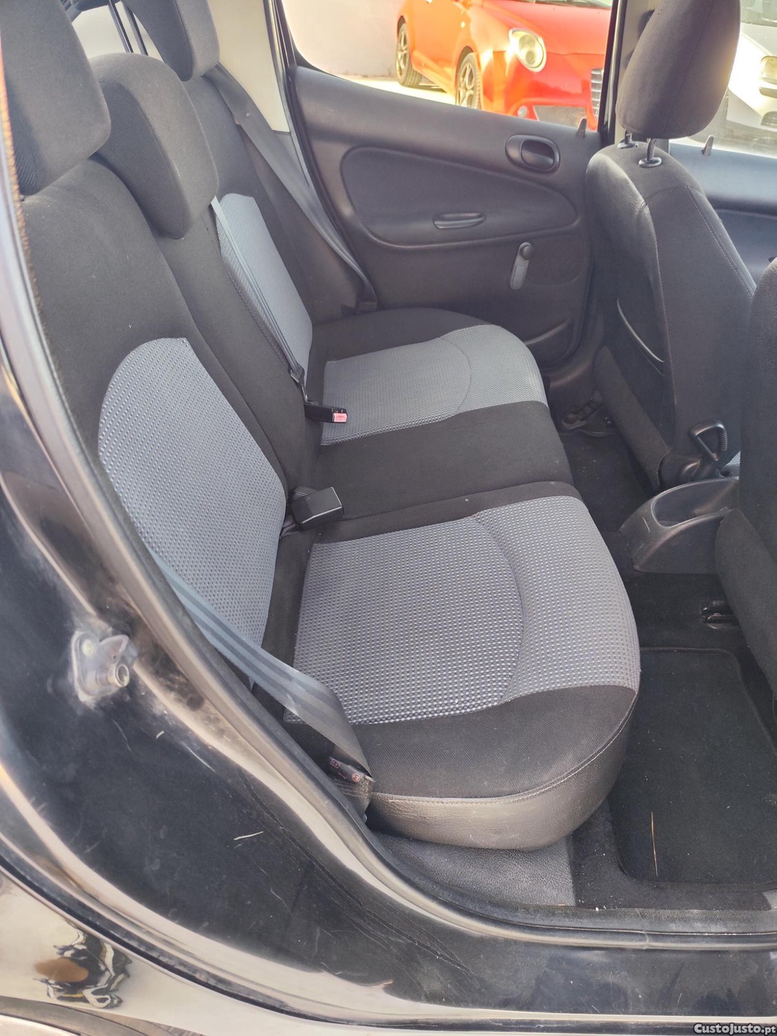 Peugeot 206 1.1 — fotografia 3