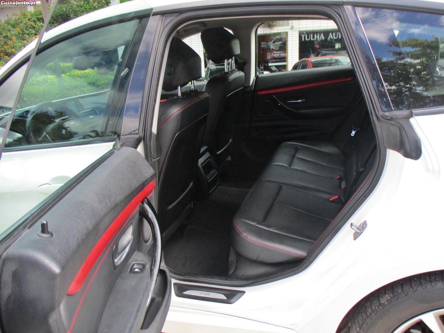 BMW 318 d GT Auto Sport . — fotografia 7