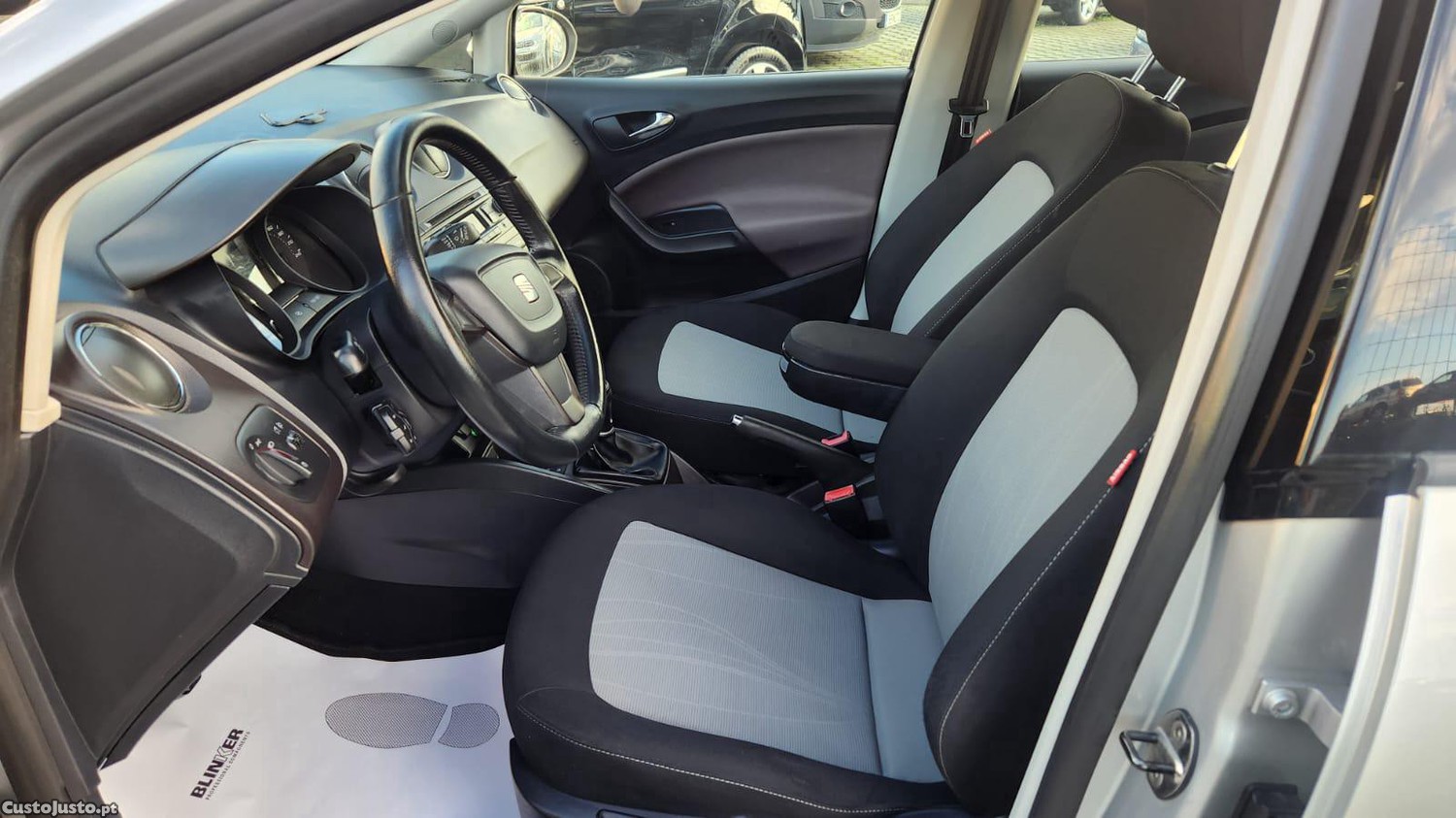 SEAT Ibiza 1.2 TDI ST/c/C/ GARANTIA — fotografia 5