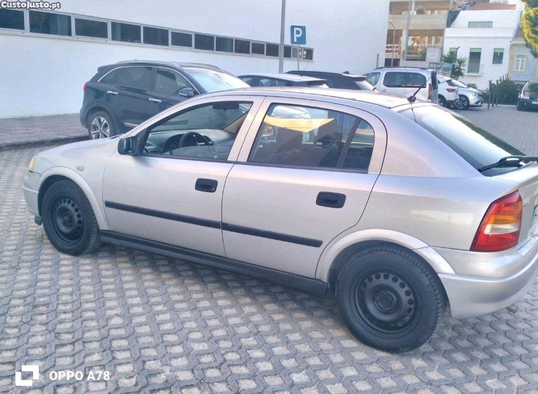 Opel Astra — fotografia 7