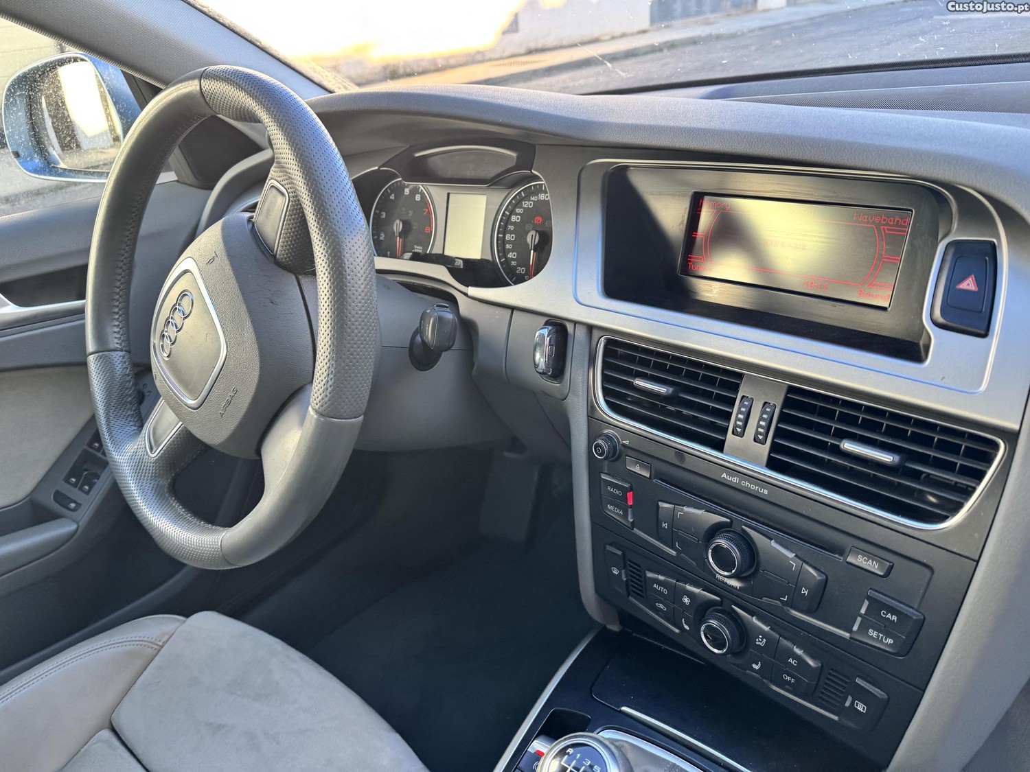 Audi A4 B8 — fotografia 2