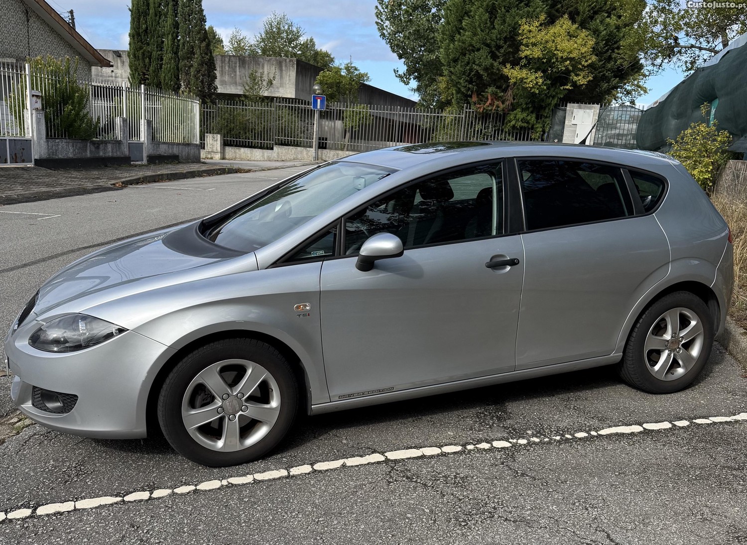 SEAT Leon 1.4 TSI Drivers edition — fotografia 9