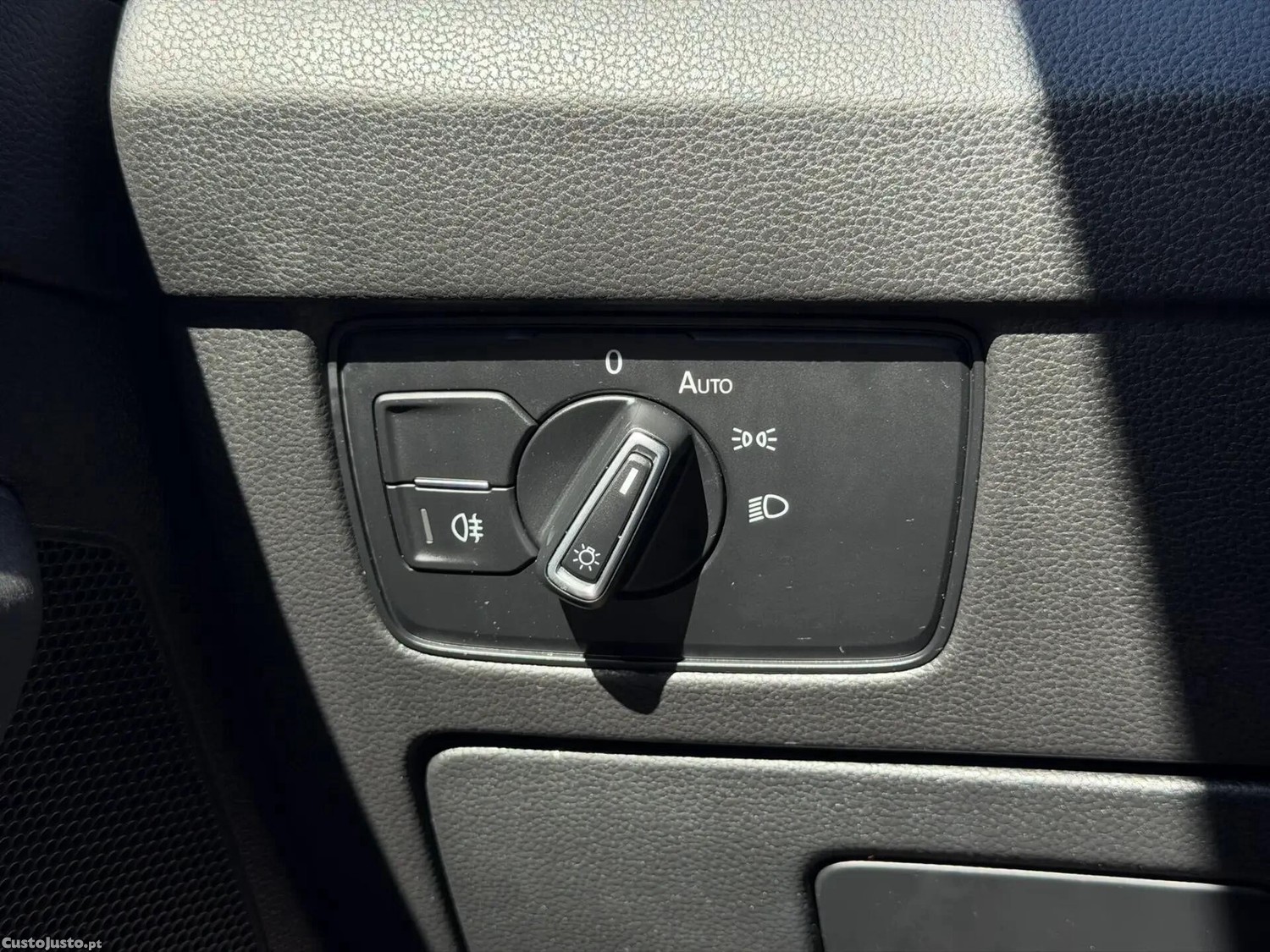 Volkswagen Arteon 2.0 TDI Elegance DSG — fotografia 9