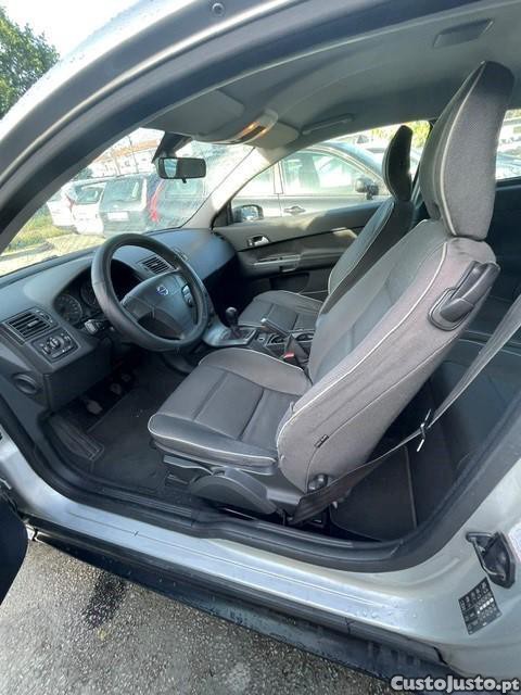 Volvo C30 1.6D — fotografia 2