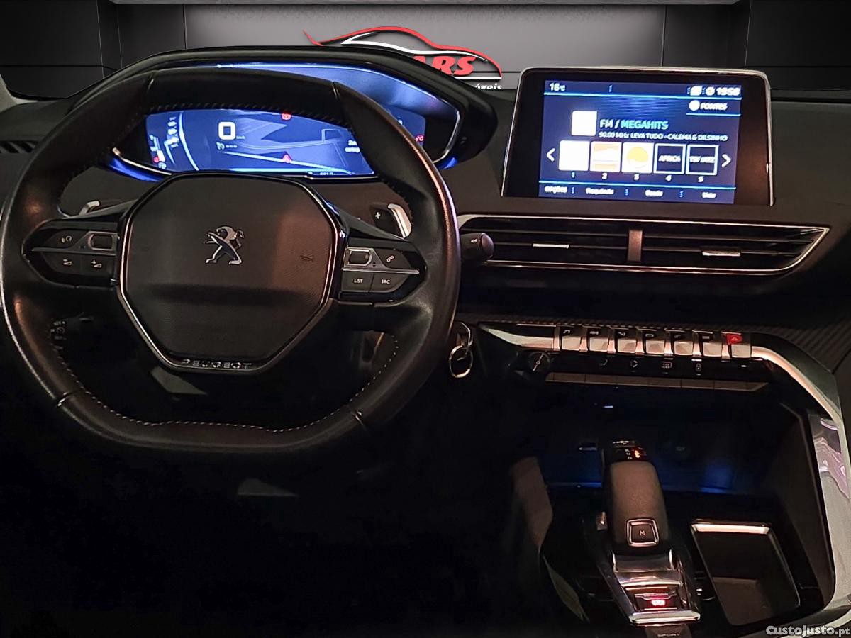 Peugeot 3008 1.5 BlueHDi Allure E — fotografia 14