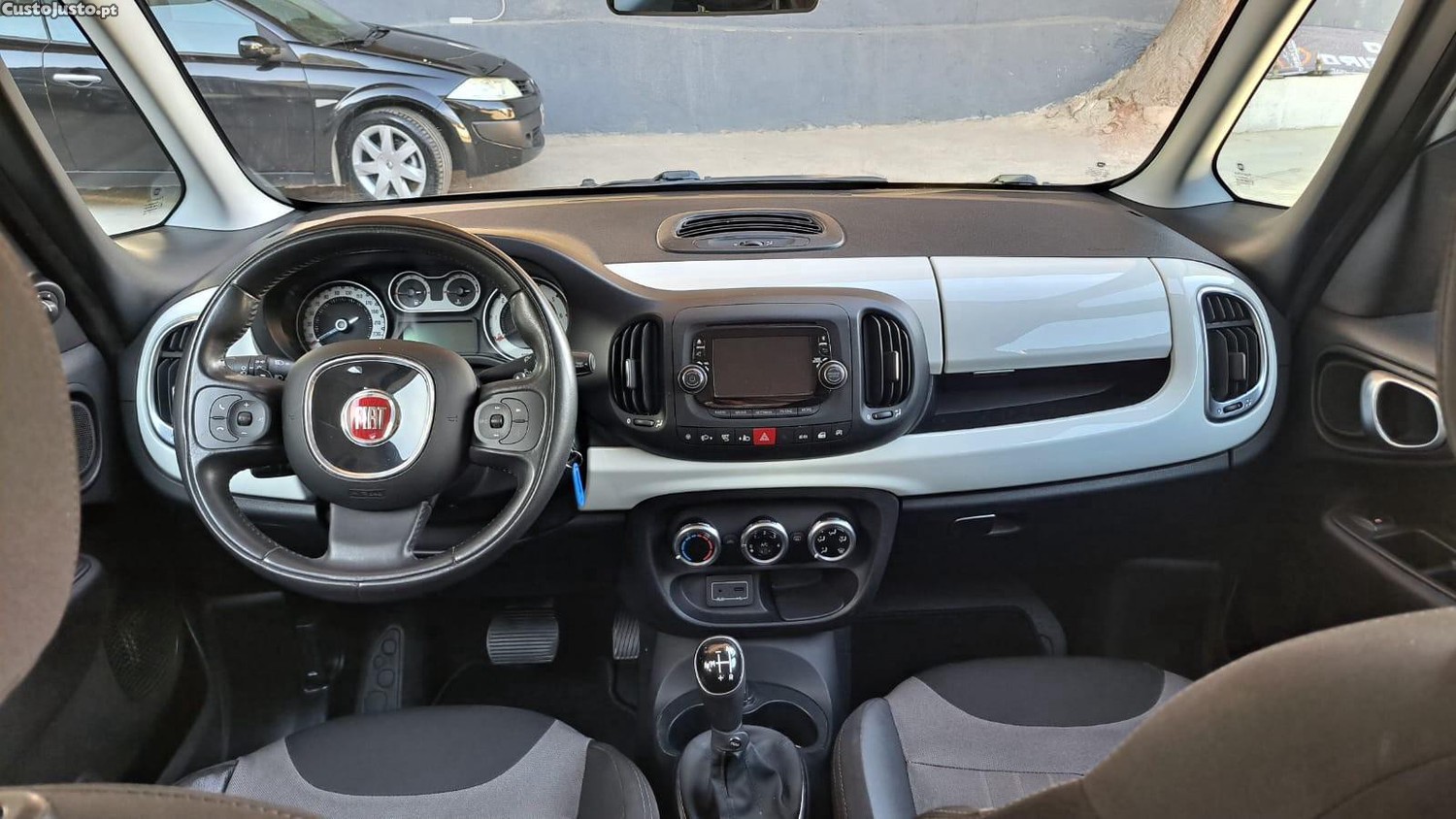 Fiat 500L 1.3 MJ Pop Star Dualogic S&S — fotografia 3
