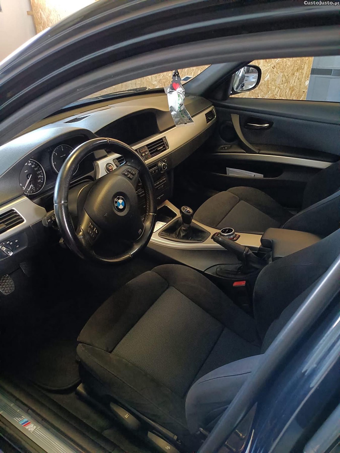 BMW 320 PACK M - Touring Navigator — fotografia 5