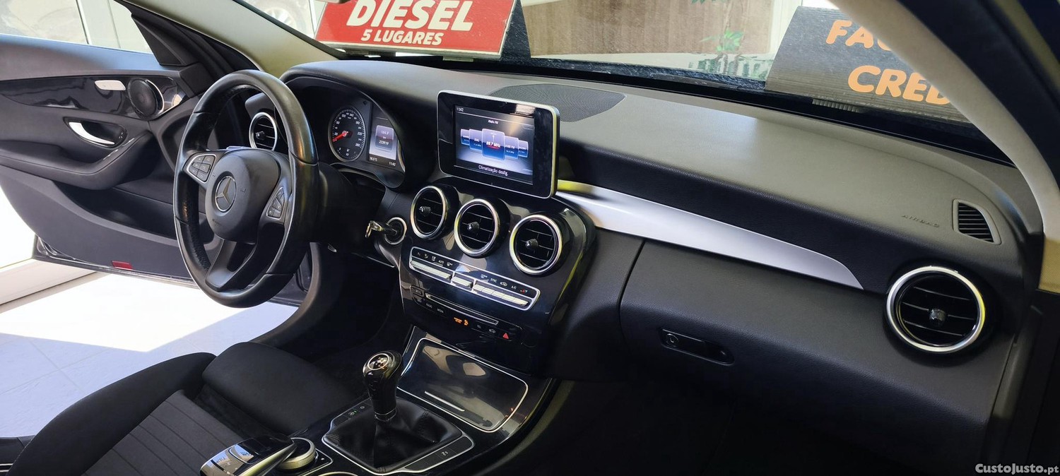 Mercedes-Benz C 200 CDI ELEGANCE — fotografia 9