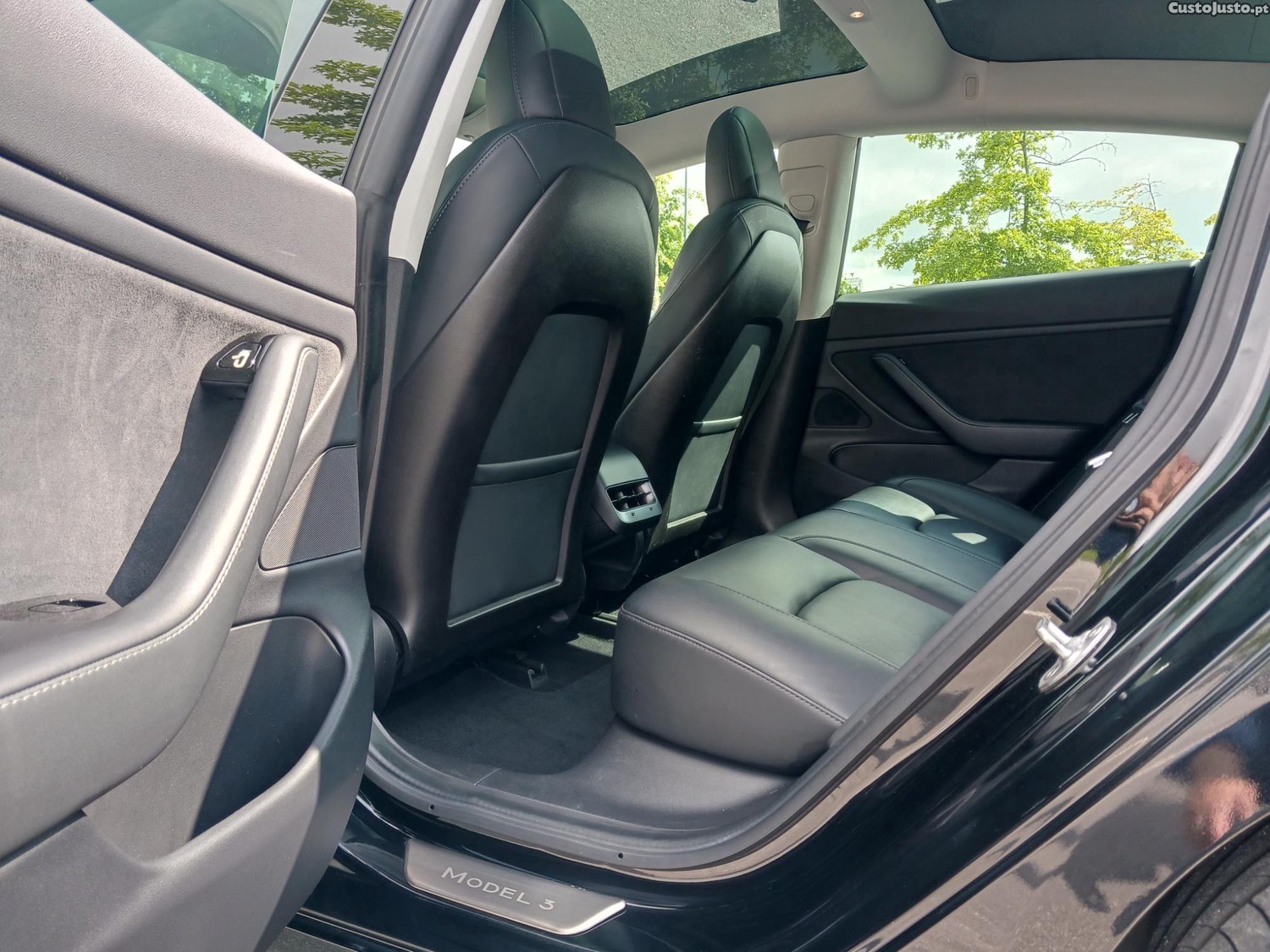 Tesla Model 3 Long Range - Dual Motor — fotografia 5