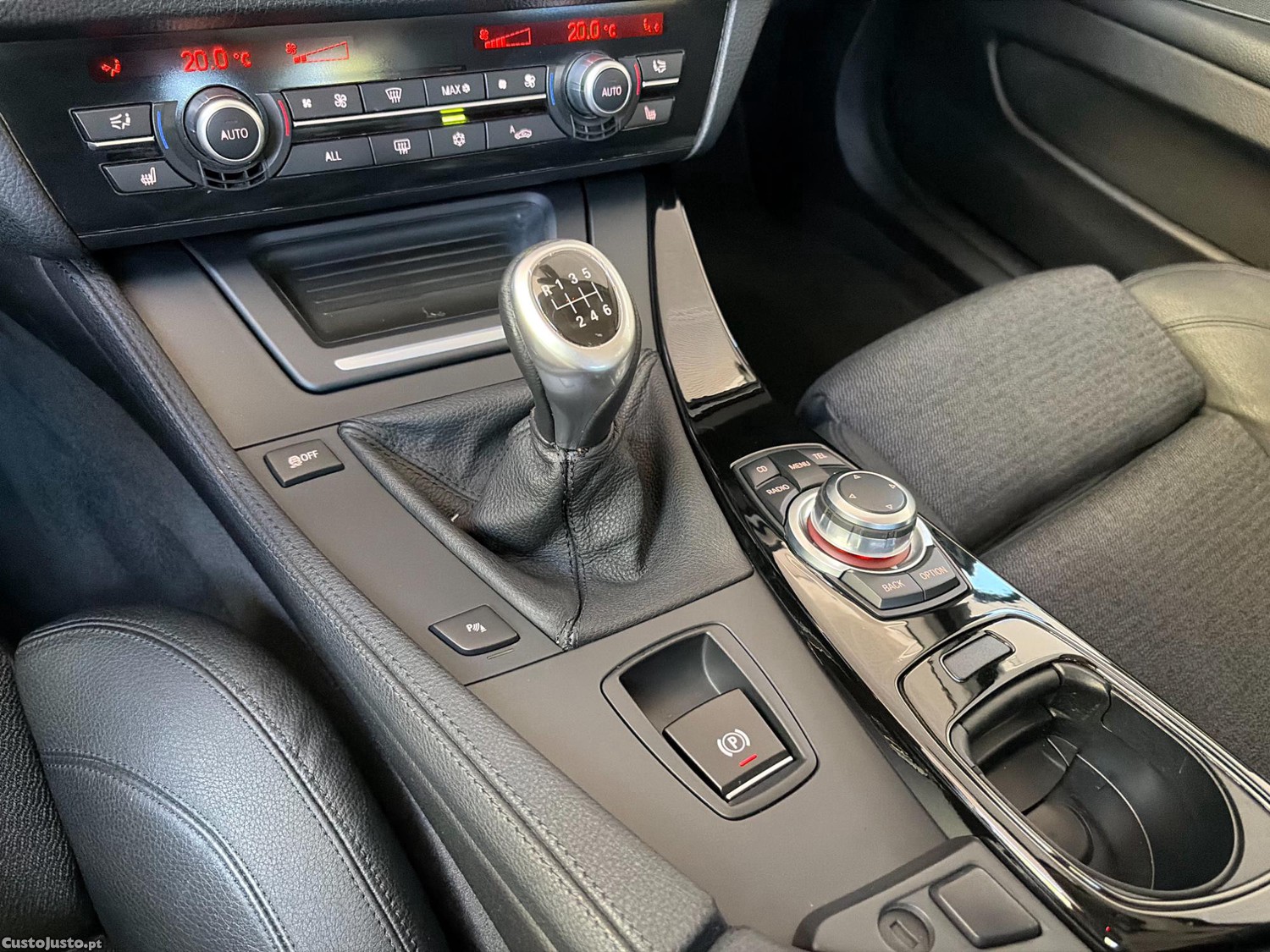 BMW 520 D TOURING PACK SPORT NAVIGATOR 184 CV — fotografia 2