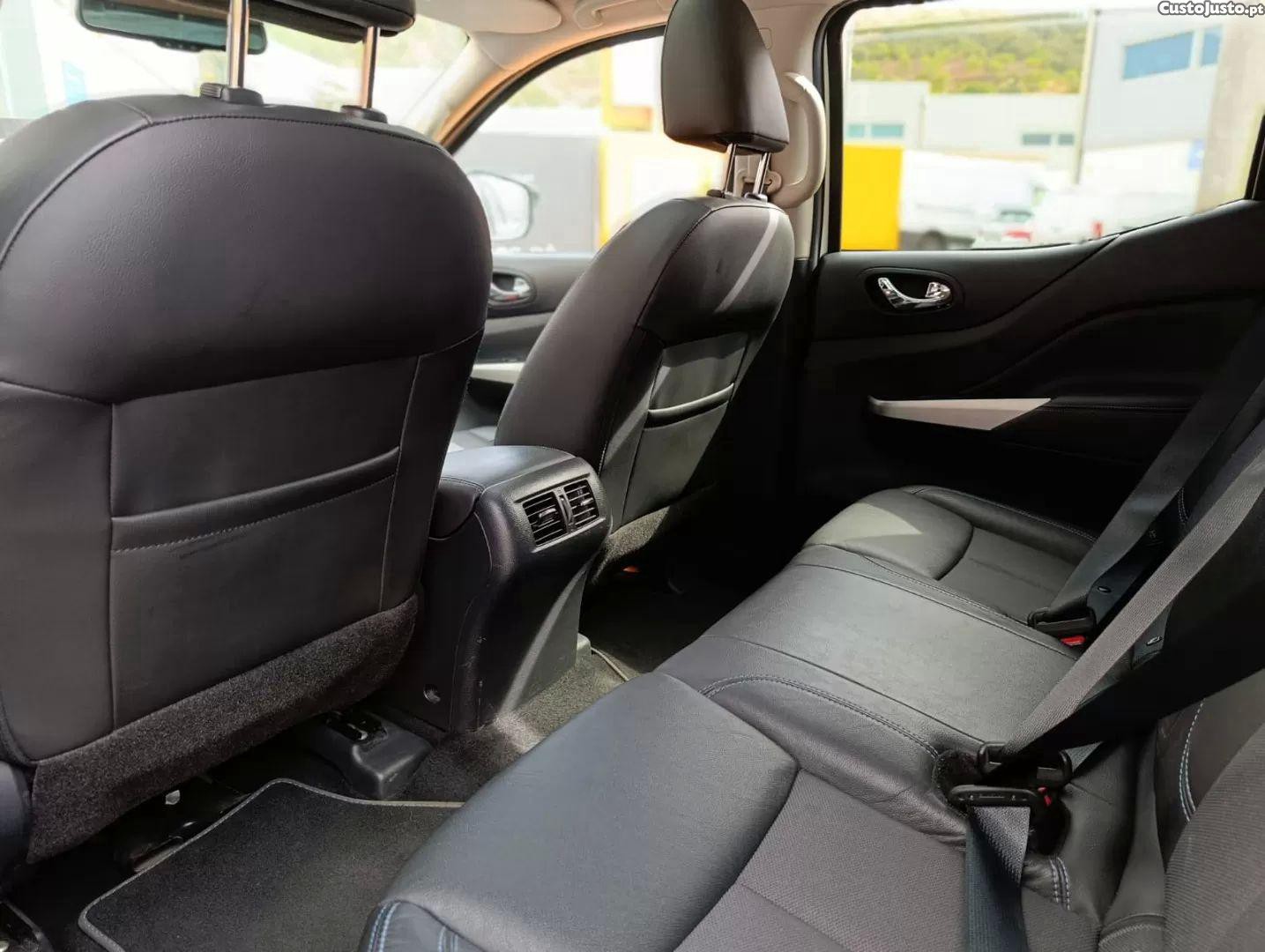 Nissan Navara 2.3 dci cd 4x4 tekna — fotografia 8