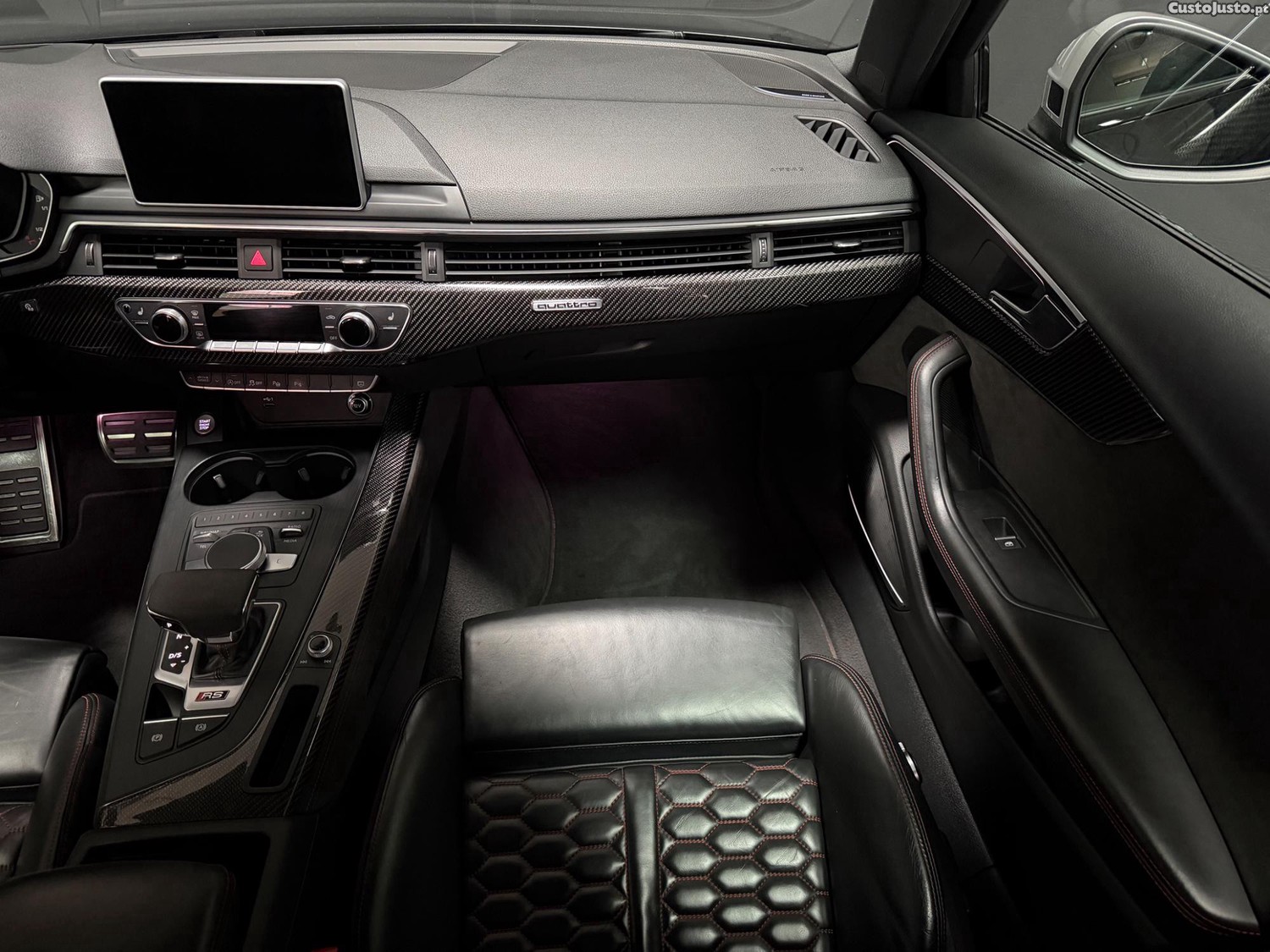 Audi RS4 Avant — fotografia 9