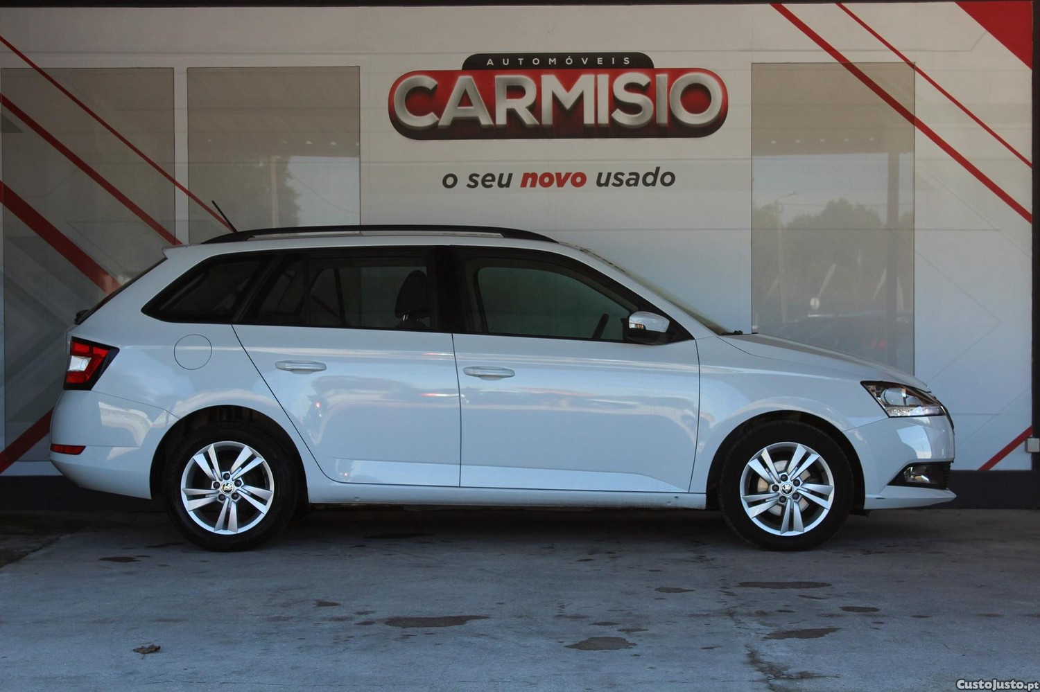 Skoda Fabia 1.0 TSI Ambition — fotografia 21