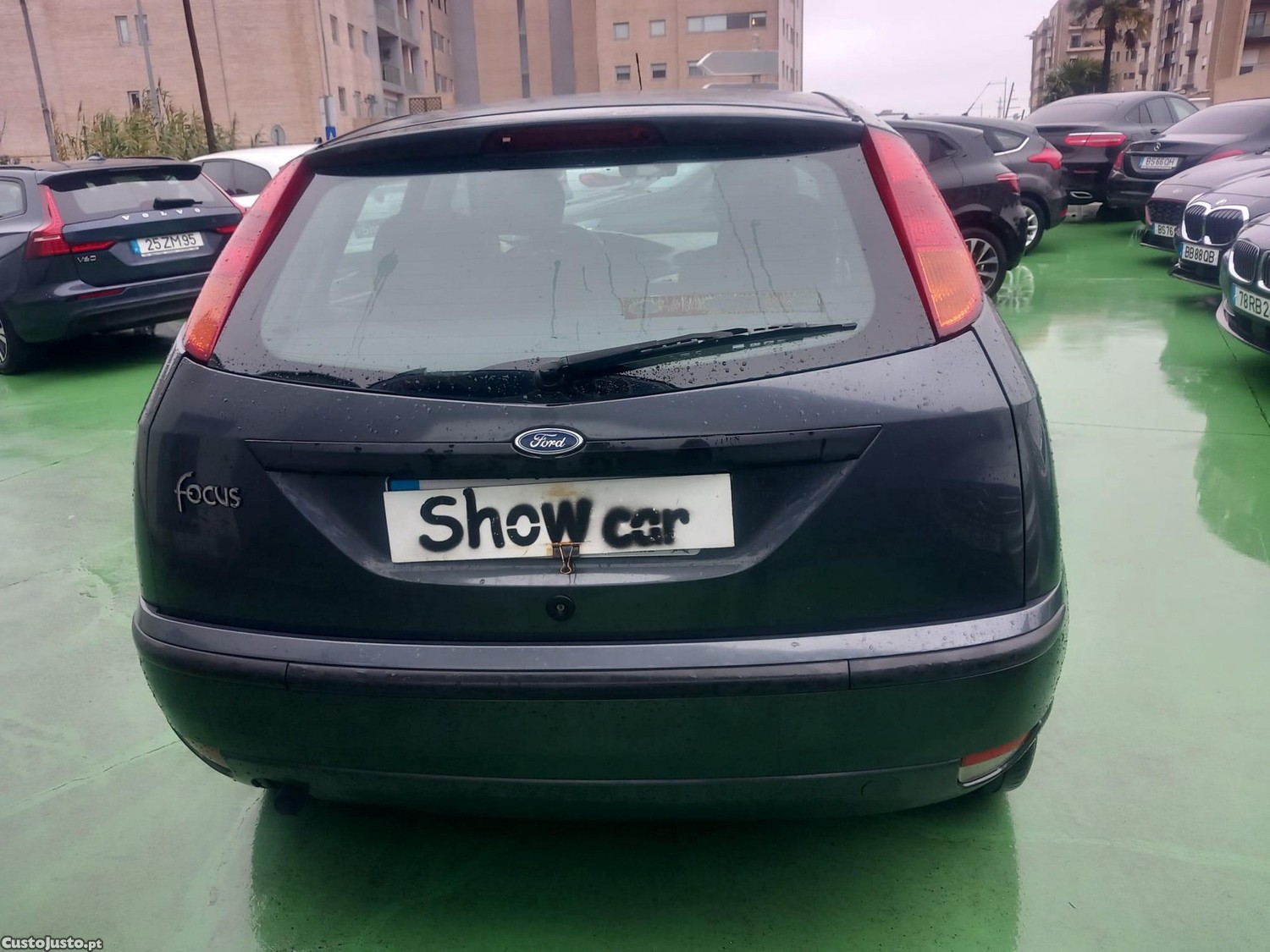 Ford Focus 1.4 Ambiente — fotografia 18